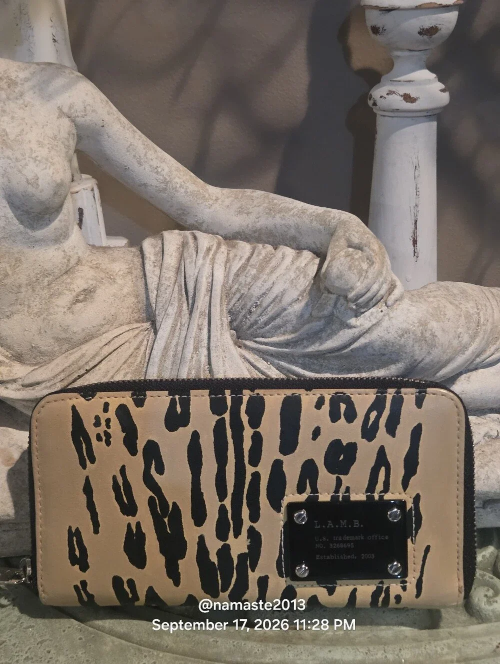 L.A.M.B. Gwen Stefani Ocelot Zip Wallet Leopard Print Designer Lesther #811